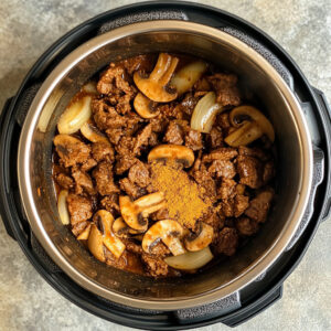 Instant Pot Beef Stroganoff with Mushrooms and Onions